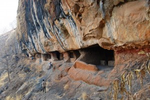 Thanale caves1