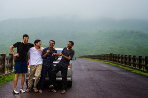 Youngsters enjoy the scenic beauty on their way to Tarkarli by car
