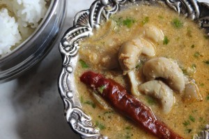 Kaju Chi Aamti or Kaju Curry